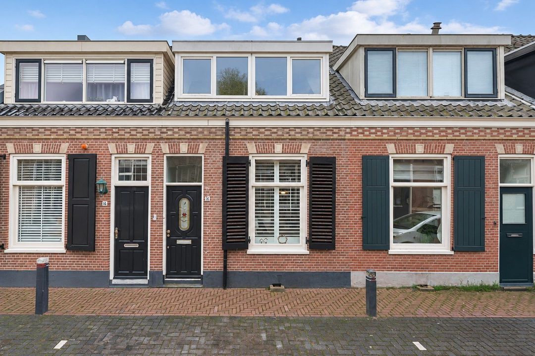 J.W.C. Bloemstraat 14, Alphen Aan Den Rijn