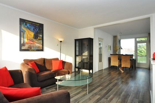 Aart van der Leeuwkade 82, Voorburg small-3