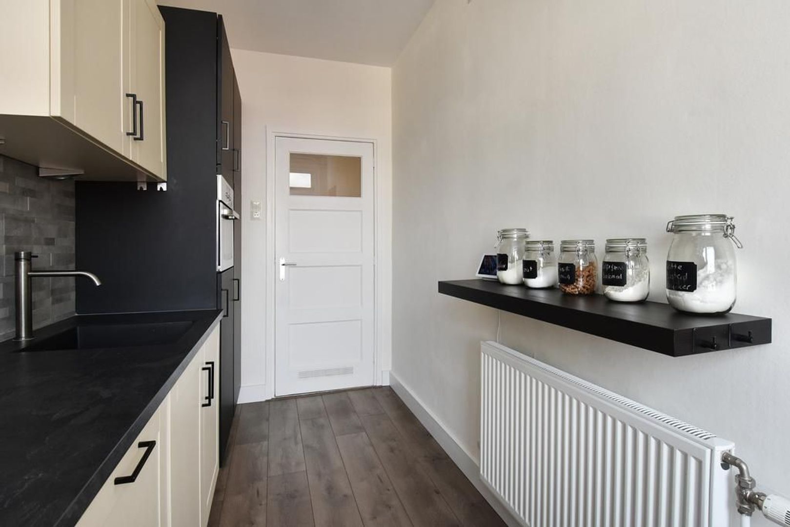 van Zegwaardstraat 366, Voorburg foto-17