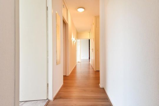 Tulpentuin 65, Voorburg small-1