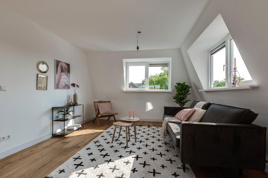 Rembrandtlaan 45 A, Voorburg small-2