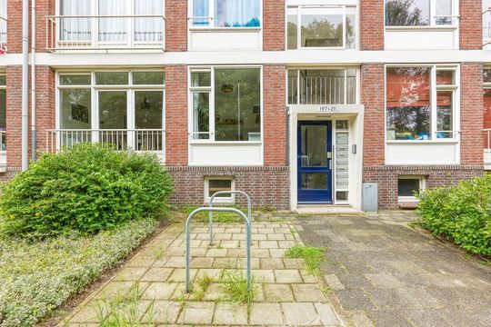 Spinozalaan 197, Voorburg small-2