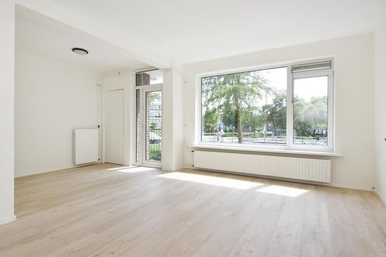 Koningin Julianalaan 179, Voorburg