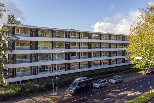 Sint Martinuslaan 61, Voorburg