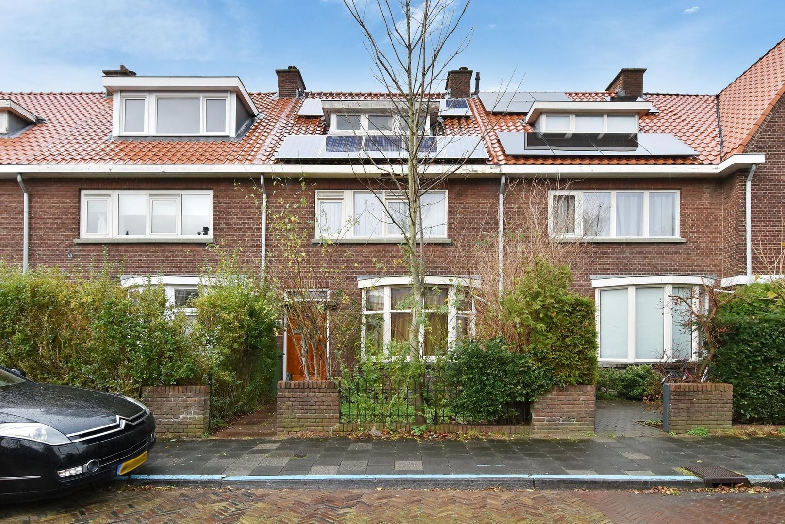 van Lugtenburgstraat 6, Voorburg foto-0