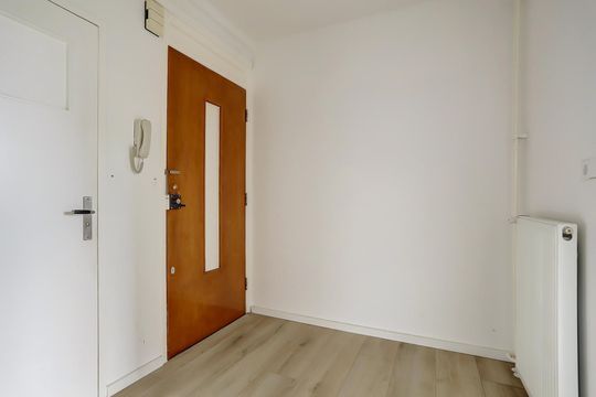 Prins Bernhardlaan 77, Leidschendam small-1