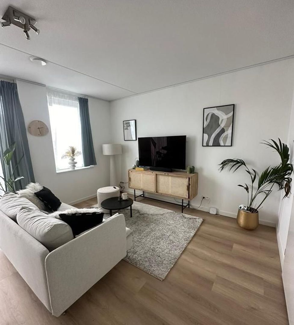 Begoniatuin 231, Pijnacker foto-1