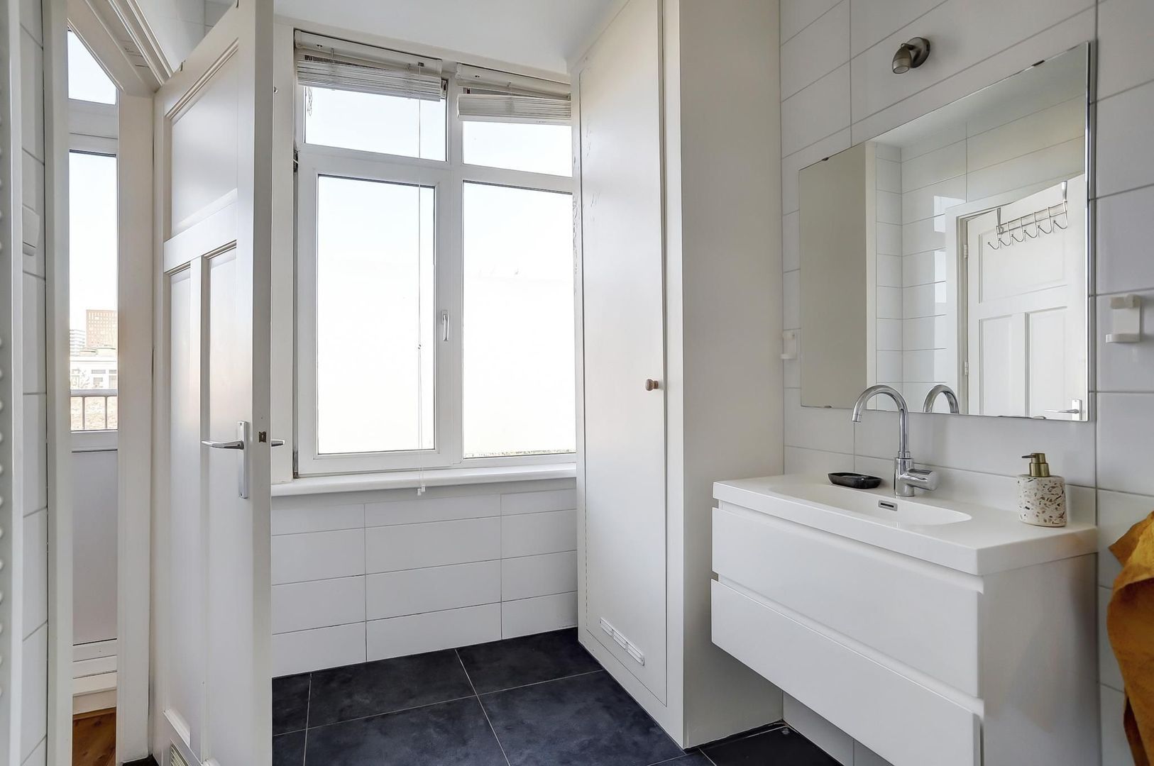 van Wassenaerstraat 48, Voorburg foto-14