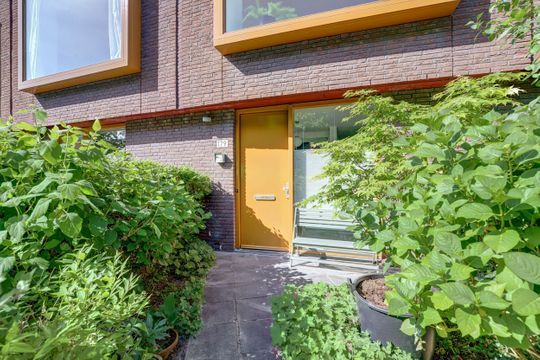 Spinozalaan 179, Voorburg small-2