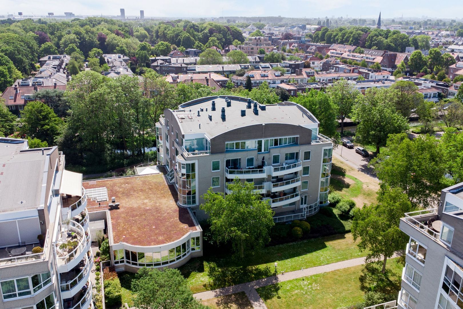 Noteboompark 17, Voorburg foto-41