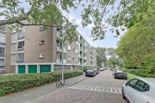 van Leeuwenstraat 99, Voorburg small-2