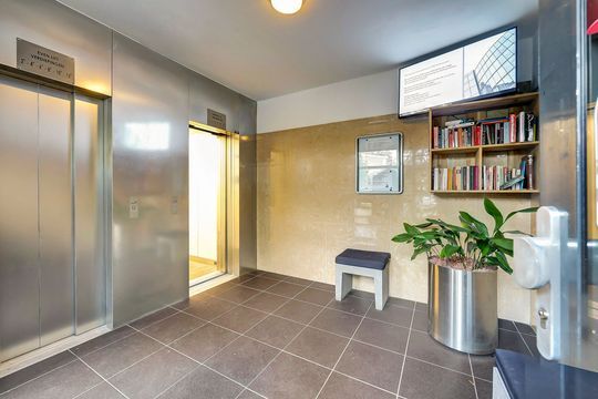 Roggekamp 297, Den Haag small-1