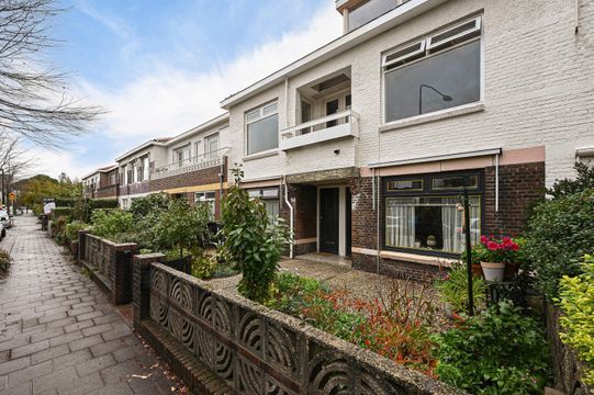 Rozenboomlaan 32, Voorburg