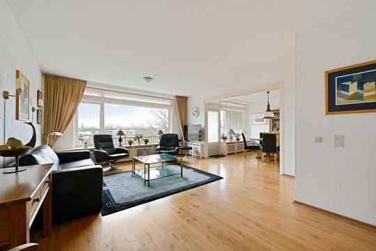 Monseigneur van Steelaan 331, Voorburg small-1