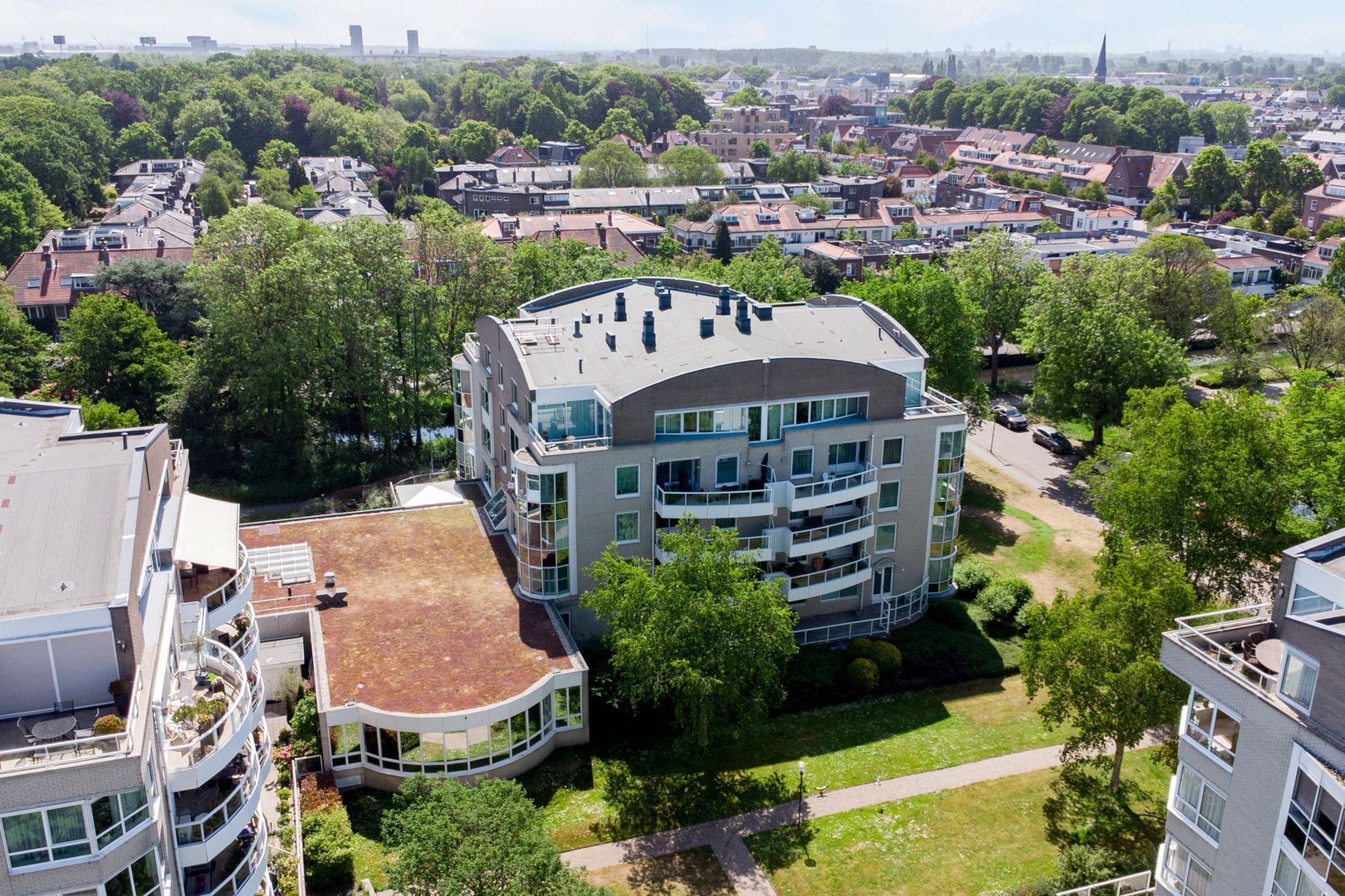 Noteboompark 17, Voorburg foto-34