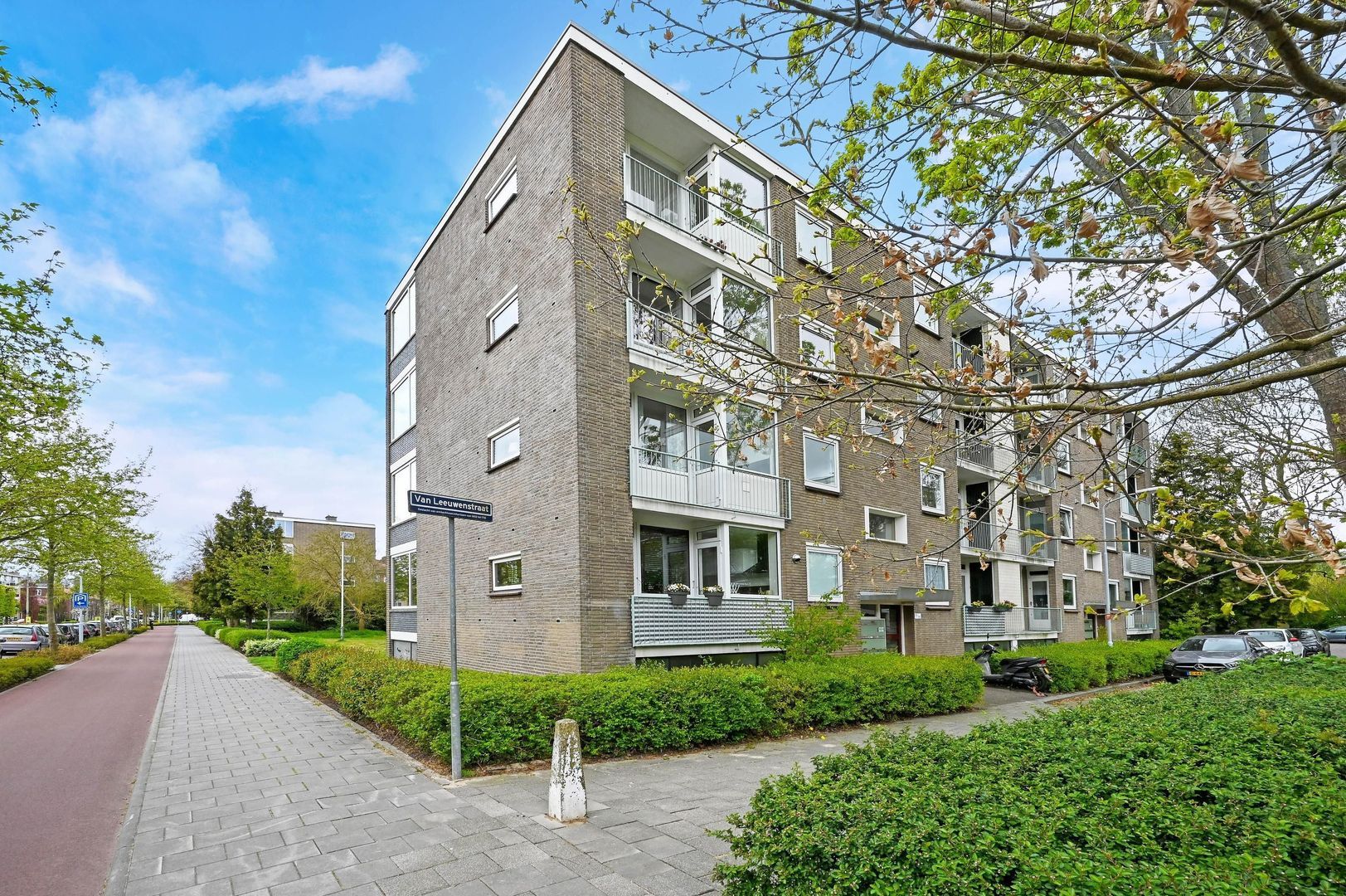 van Leeuwenstraat 85, Voorburg foto-0