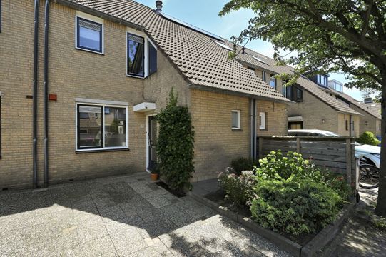 Pelikaanhof 85, Leidschendam small-3