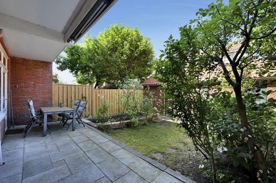 Prins Bernhardlaan 101, Voorburg small-2