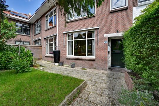 Laan van Sevenstar 10, Voorburg small-1
