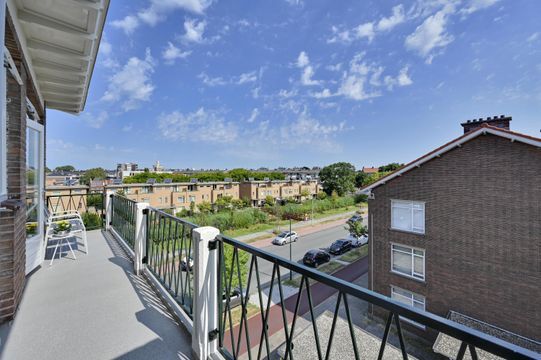 Aart van der Leeuwkade 123, Voorburg small-3