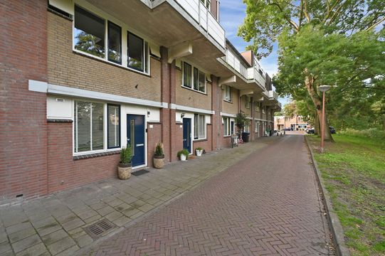 Jan Palachkade 55, Den Haag small-1
