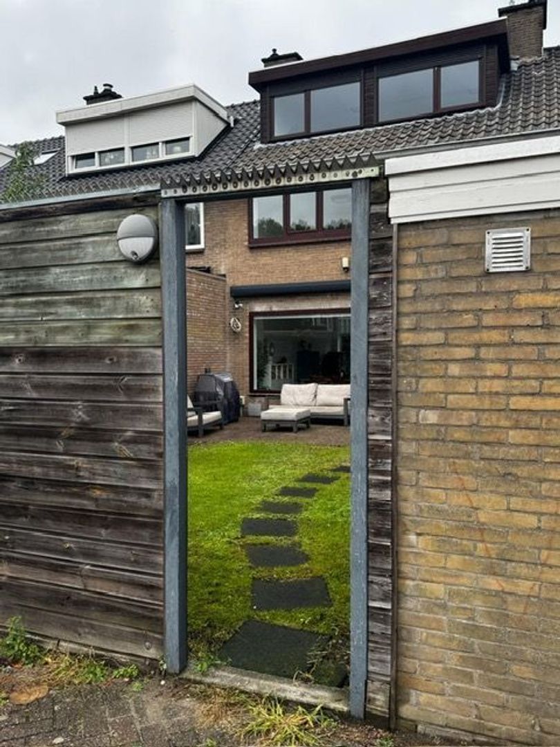 Nicolaas Beetslaan 26, Voorburg foto-14