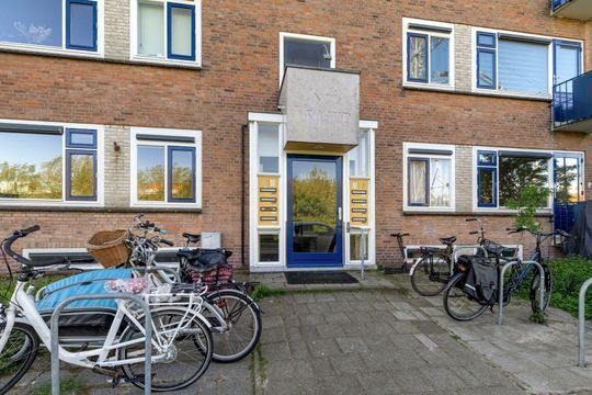 Nicolaas Beetslaan 210, Voorburg small-2