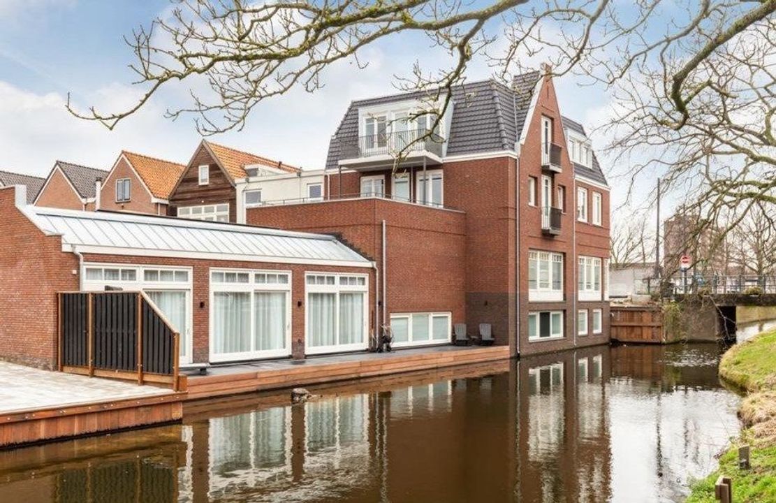 Raadhuisstraat 98