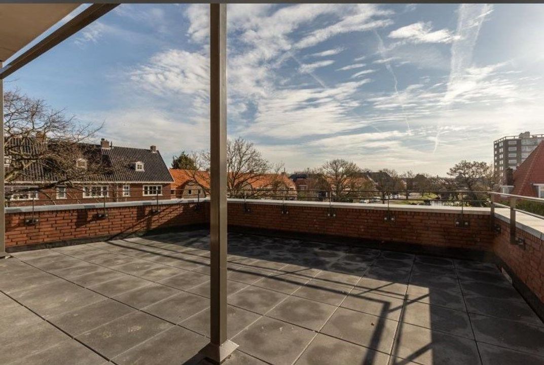 Raadhuisstraat 98