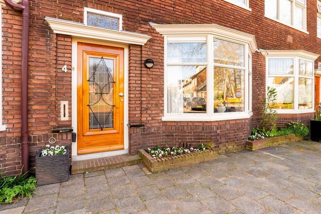 Diezestraat 4