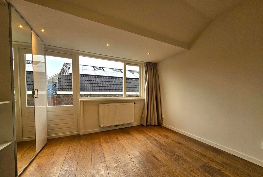 Leliestraat 5