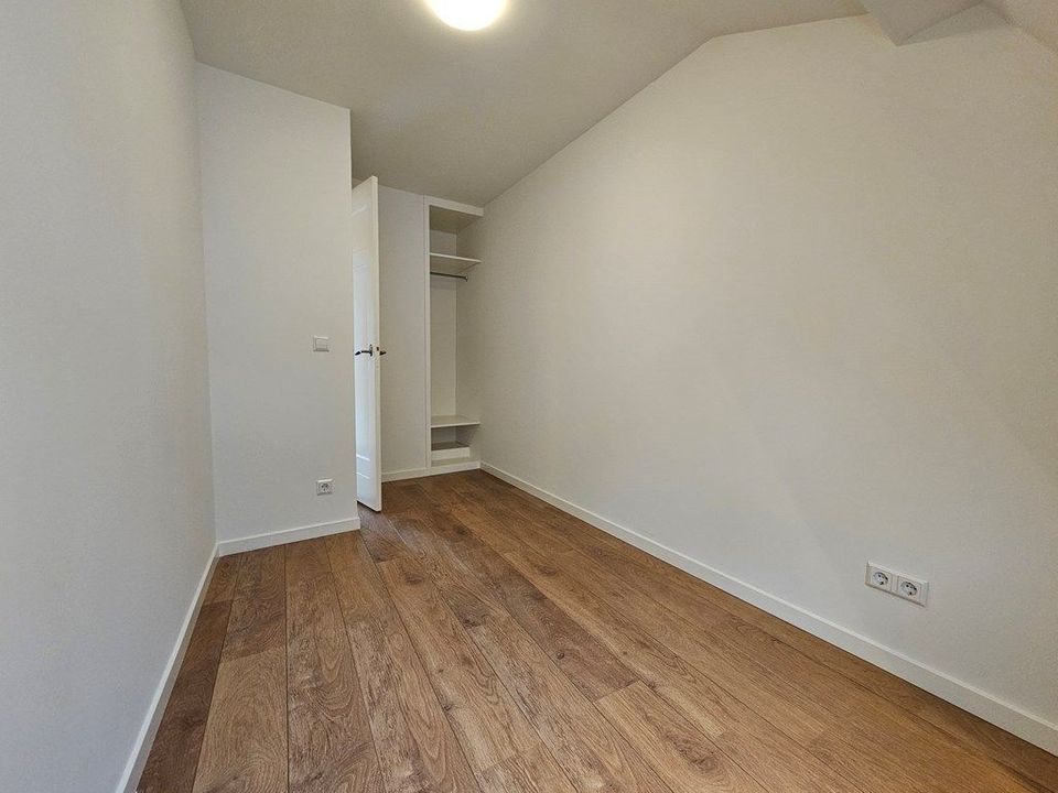Leliestraat 5