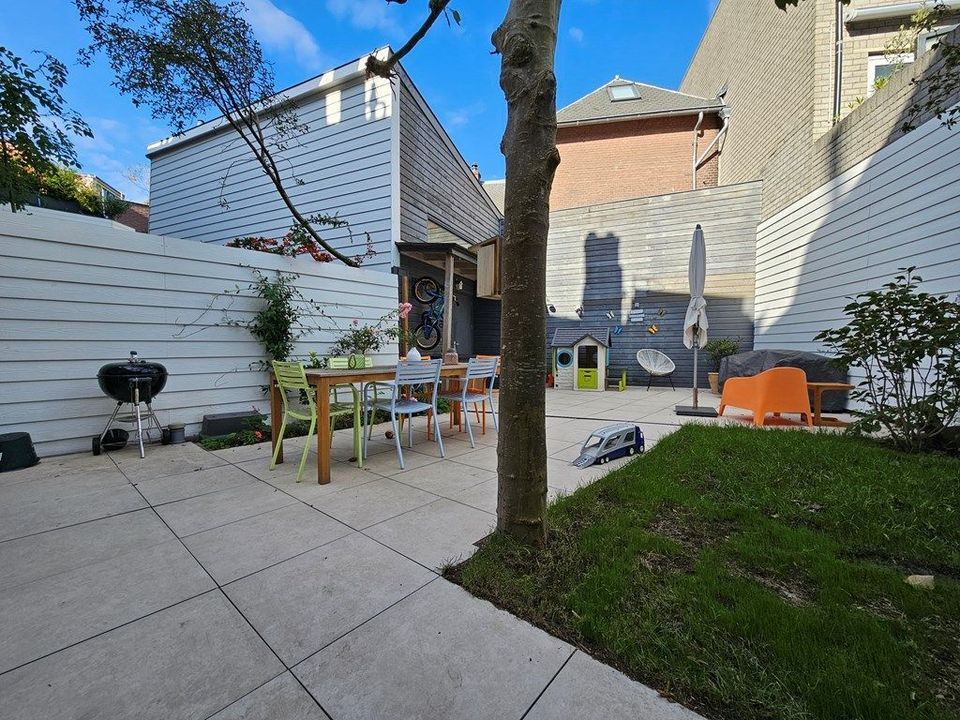 Eerste Emmastraat 12