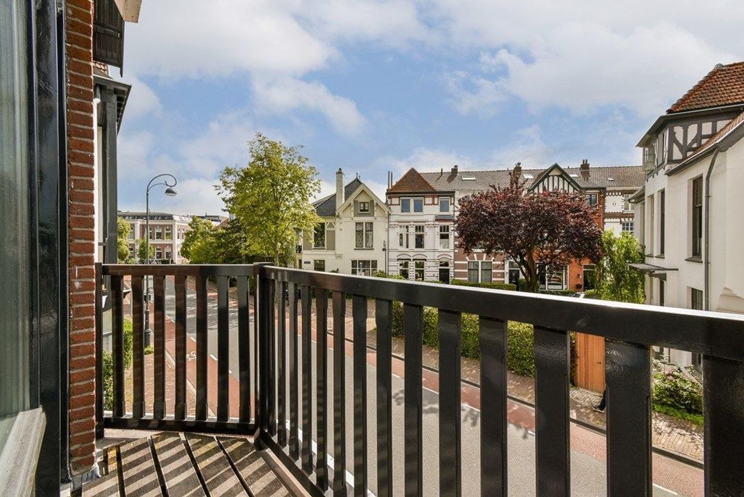 Eerste Emmastraat 12