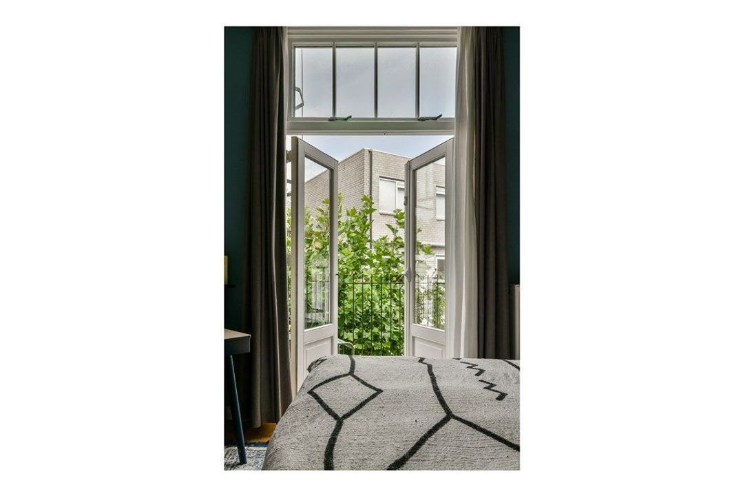 Eerste Emmastraat 12