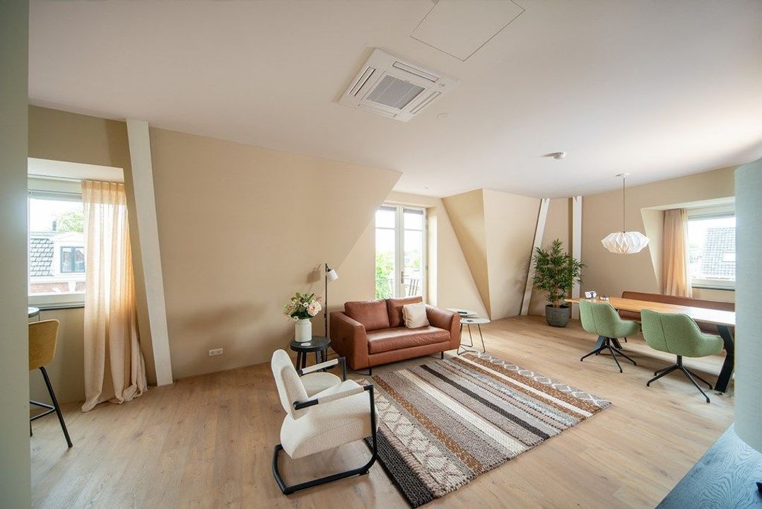 Raadhuisstraat 100