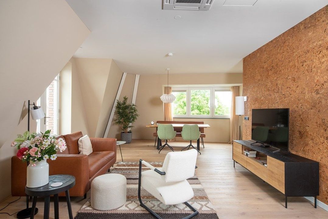 Raadhuisstraat 100