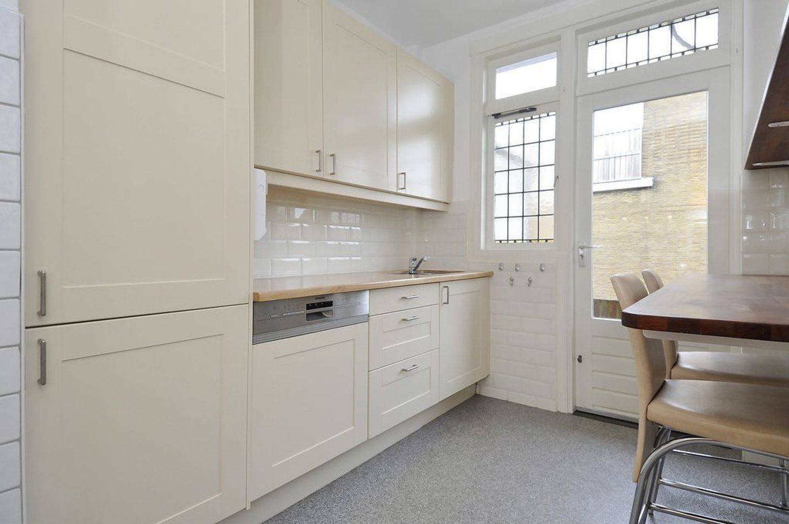 Laan van Meerdervoort 1129 Den Haag photo-22