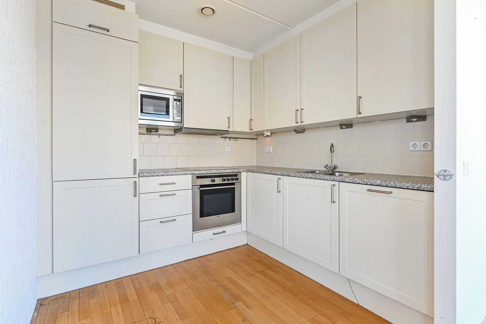 Dr. Lelykade 351 Den Haag photo-14