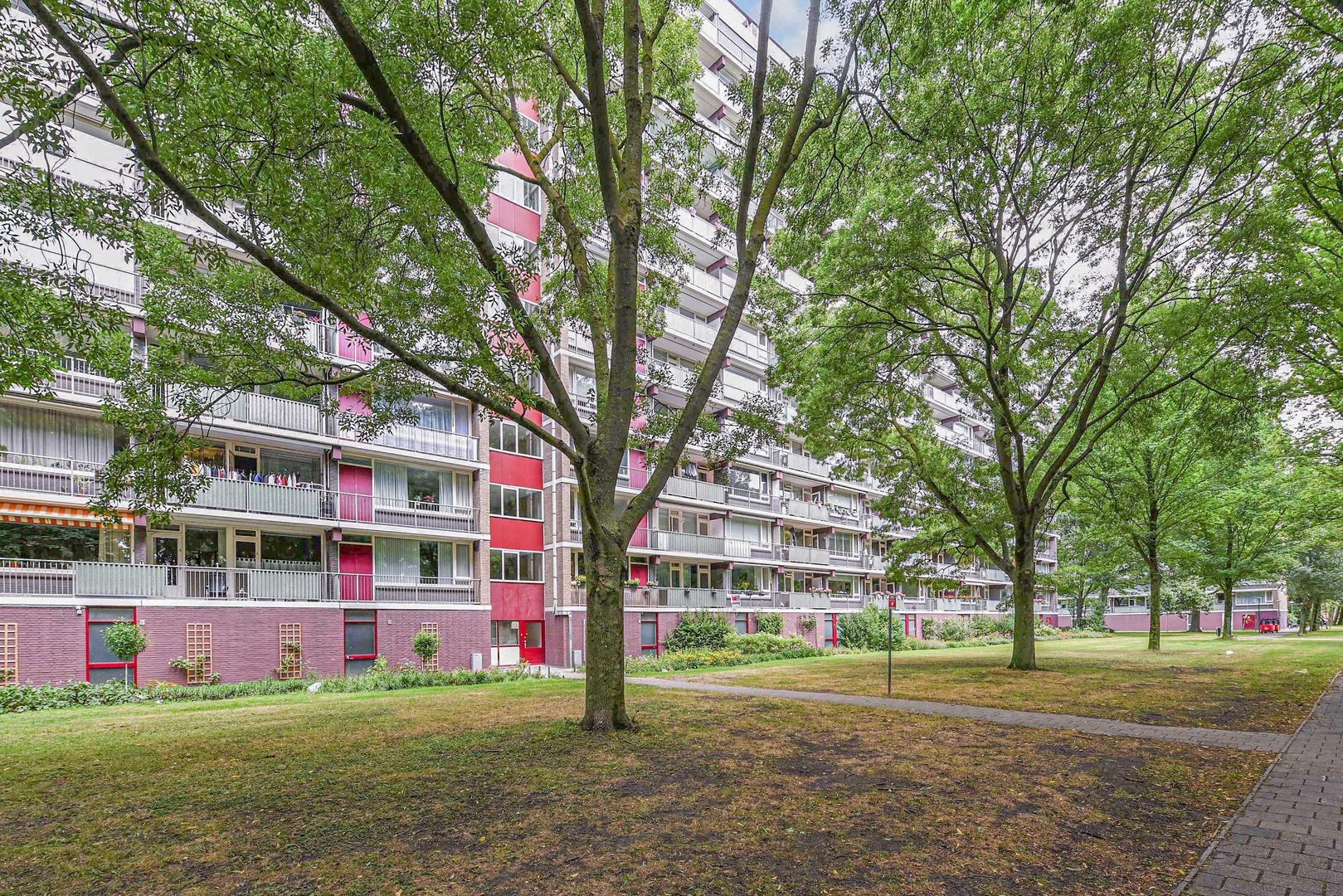 Nieuwendamlaan 132 Den Haag photo-0