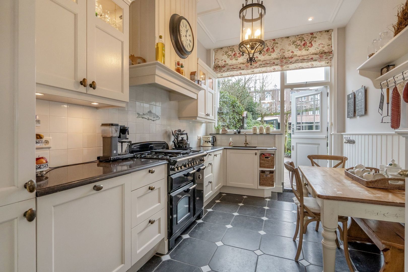 Frankenslag 72 Den Haag photo-16