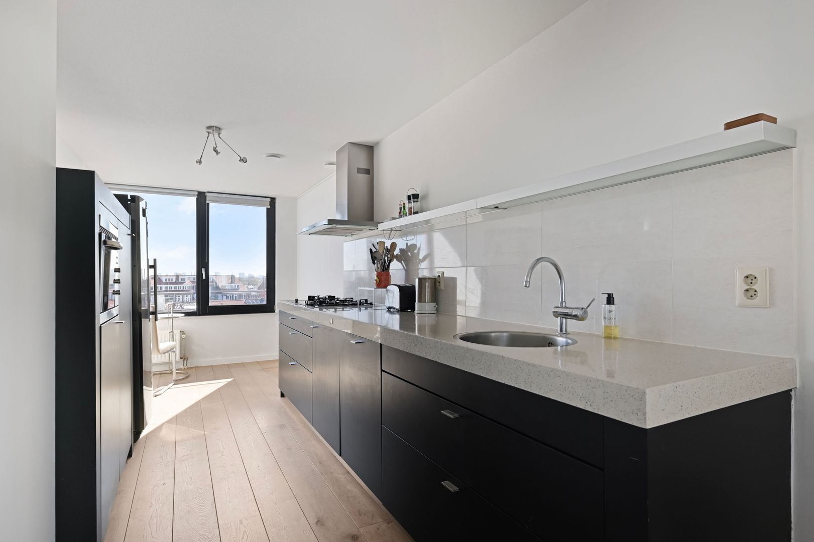 Dr. Lelykade 216 Den Haag photo-8