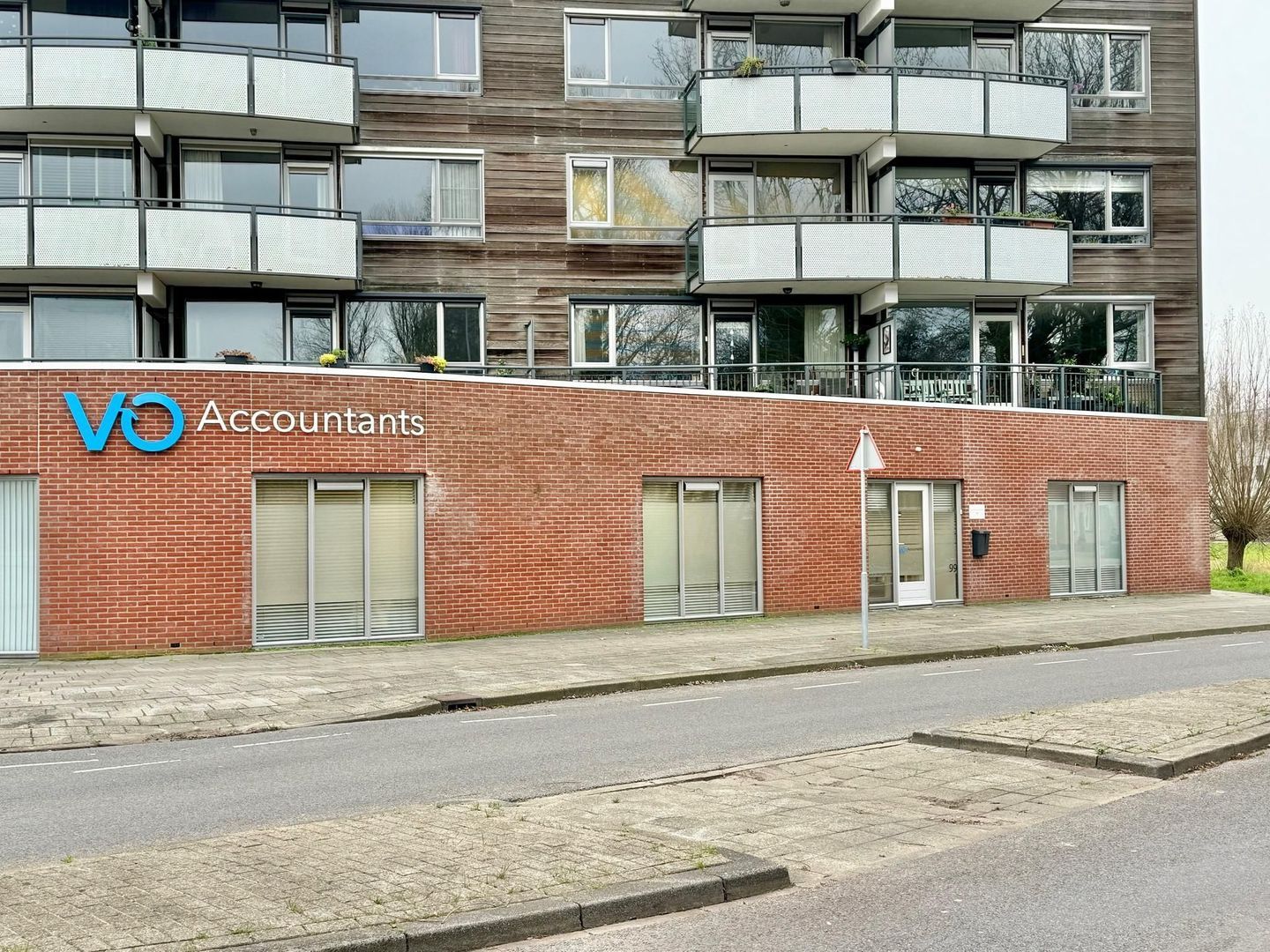 Laan der Verenigde Naties 99, Delft foto-2