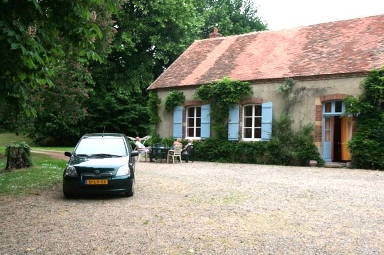 Chateau la Megene, Gueugnon foto-8