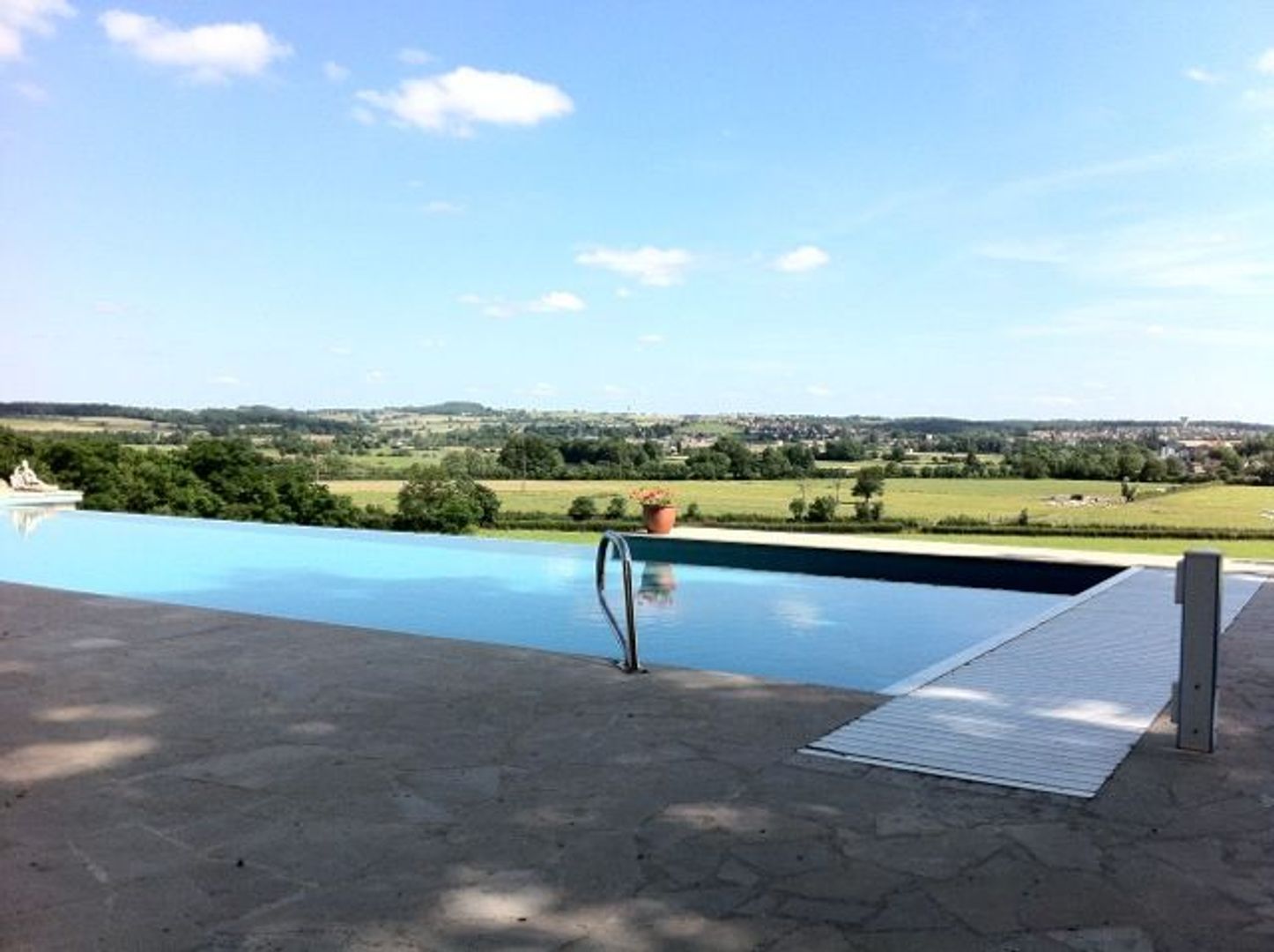 Chateau la Megene, Gueugnon foto-1