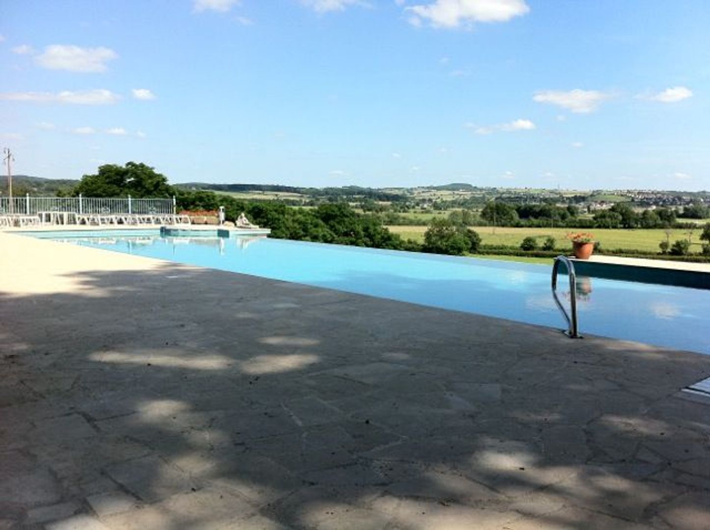 Chateau la Megene, Gueugnon foto-18