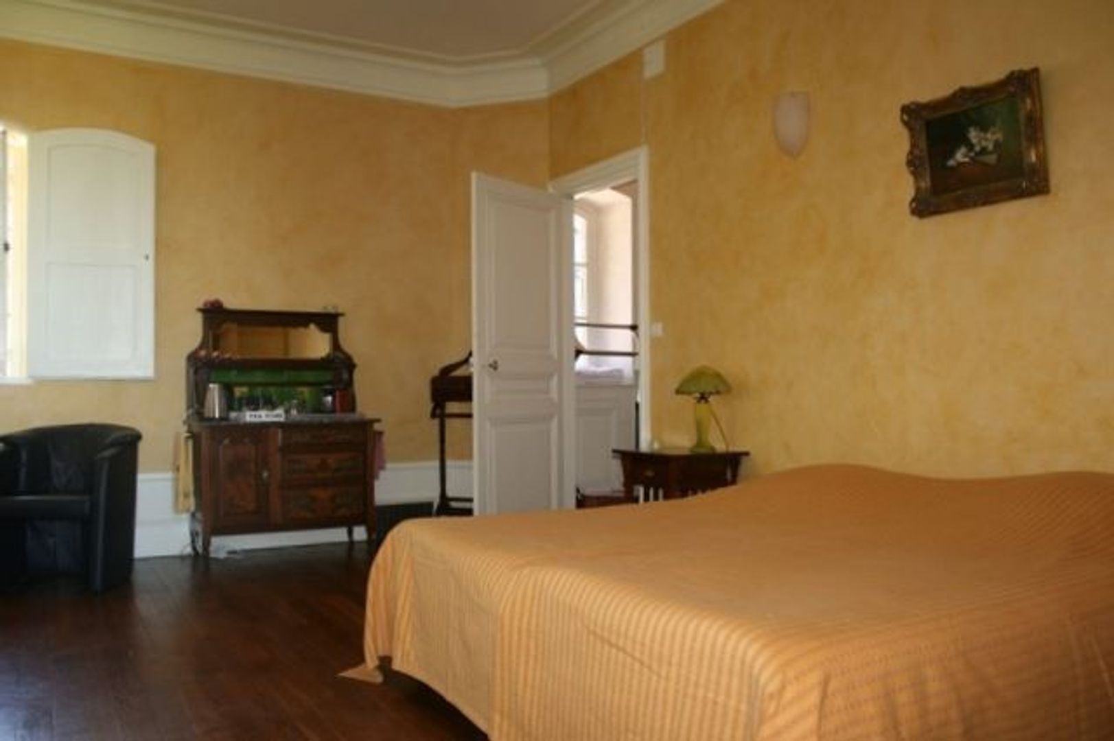 Chateau la Megene, Gueugnon foto-63