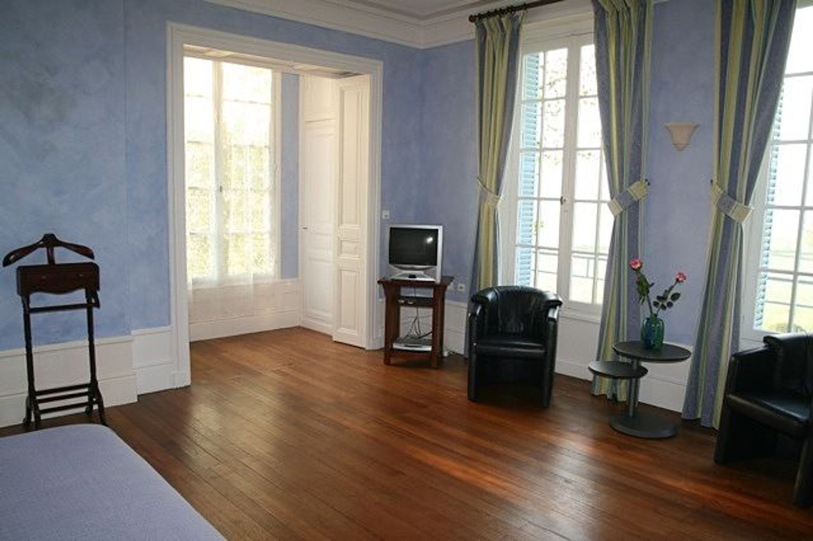 Chateau la Megene, Gueugnon foto-73