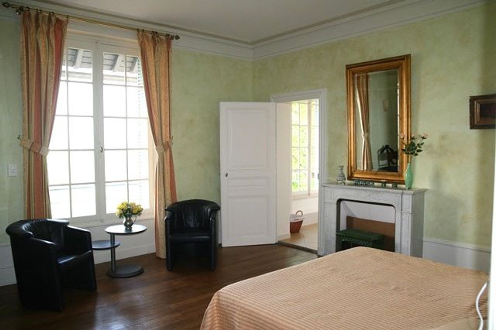 Chateau la Megene, Gueugnon foto-75