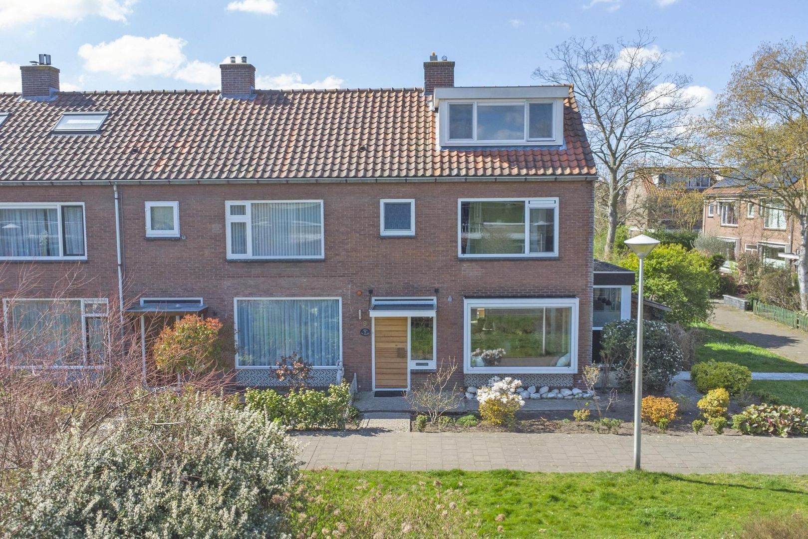 Oranjelaan 9, Den Hoorn foto-0